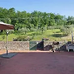 Διαμέρισμα Emma E Adele House *