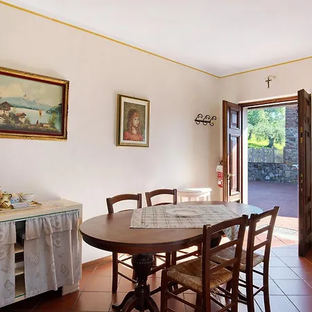 Apartment Emma E Adele House *