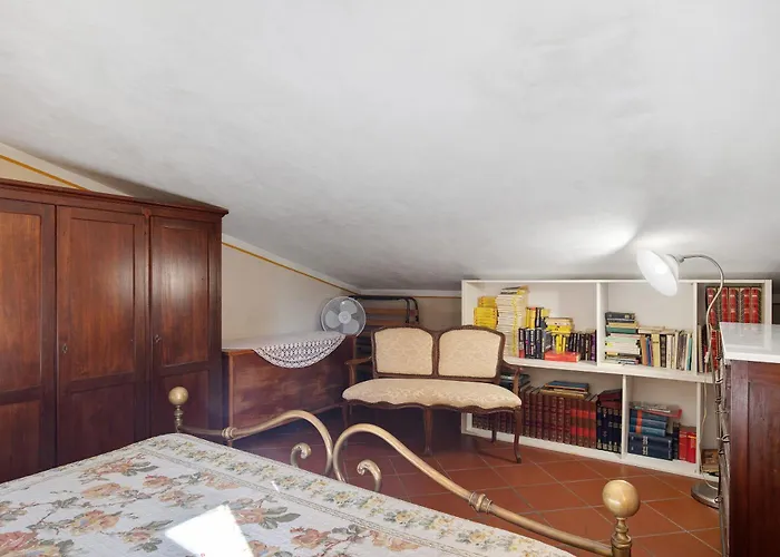 Апартаменты Emma E Adele House